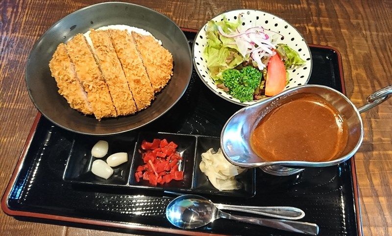 カツカレー